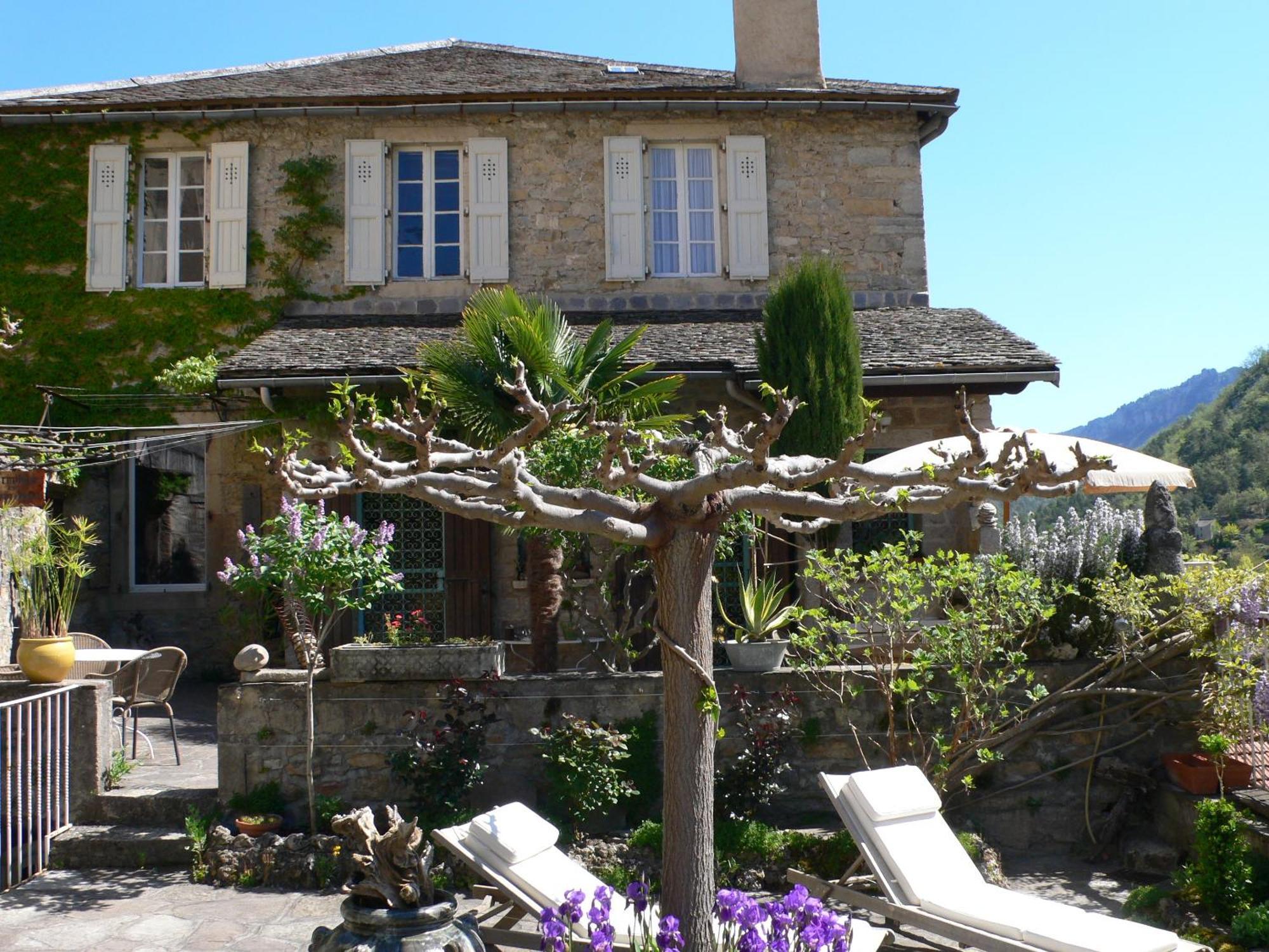 Ermitage De Peyreleau Bed & Breakfast Eksteriør bilde