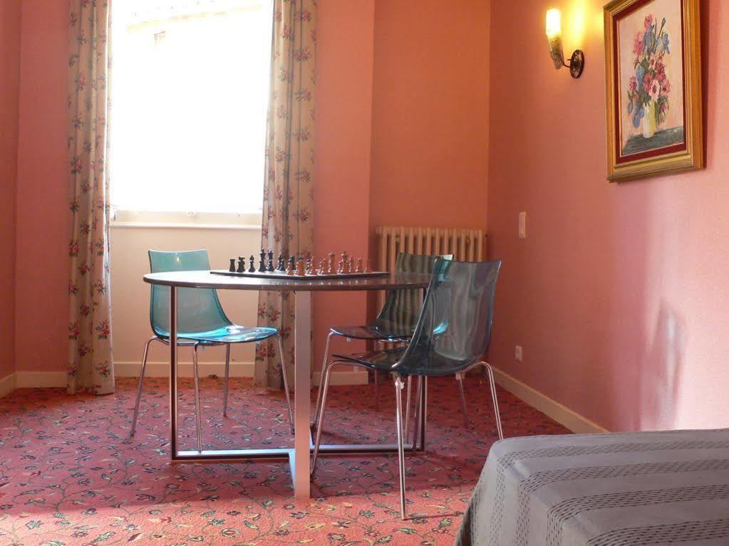 Ermitage De Peyreleau Bed & Breakfast Eksteriør bilde