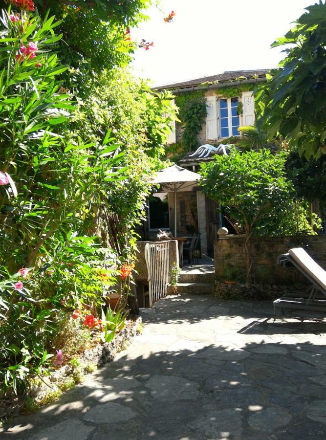 Ermitage De Peyreleau Bed & Breakfast Eksteriør bilde